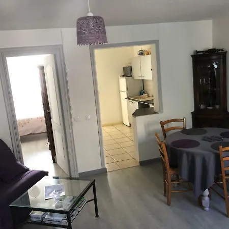 Ancien Relais De Saint-jacques La Roche-Guyon