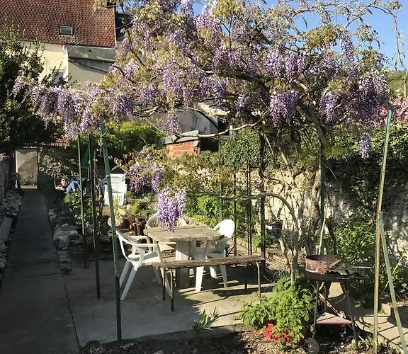 Apartment Ancien Relais De Saint-jacques La Roche-Guyon